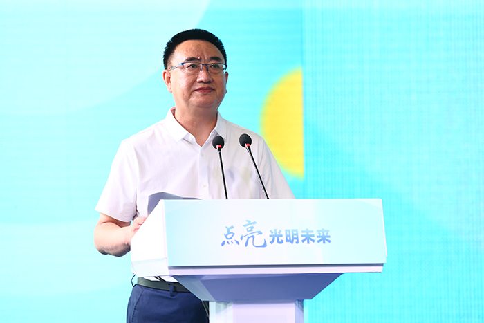 馆长3.jpg 馆长3.jpg